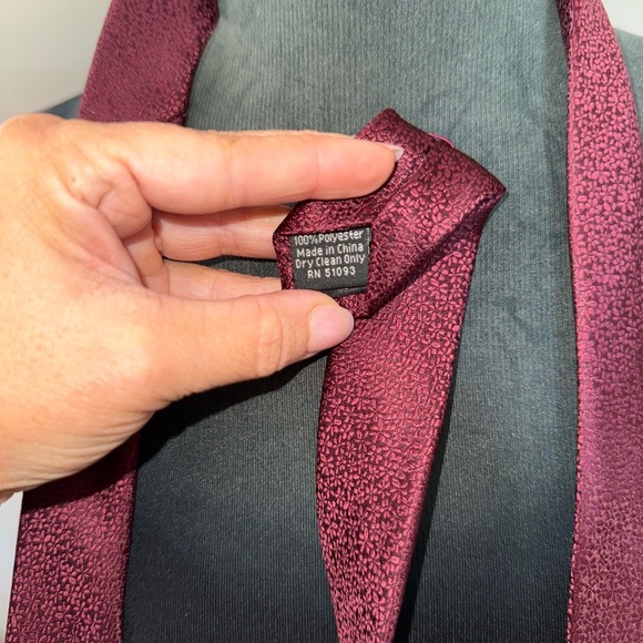J. Ferrar • Burgundy Monochrome Floral Tie - Picture 4 of 4